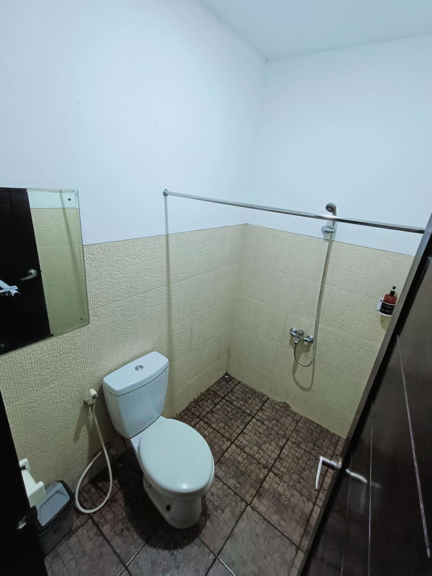 VI Hotel Bandung Luaran gambar