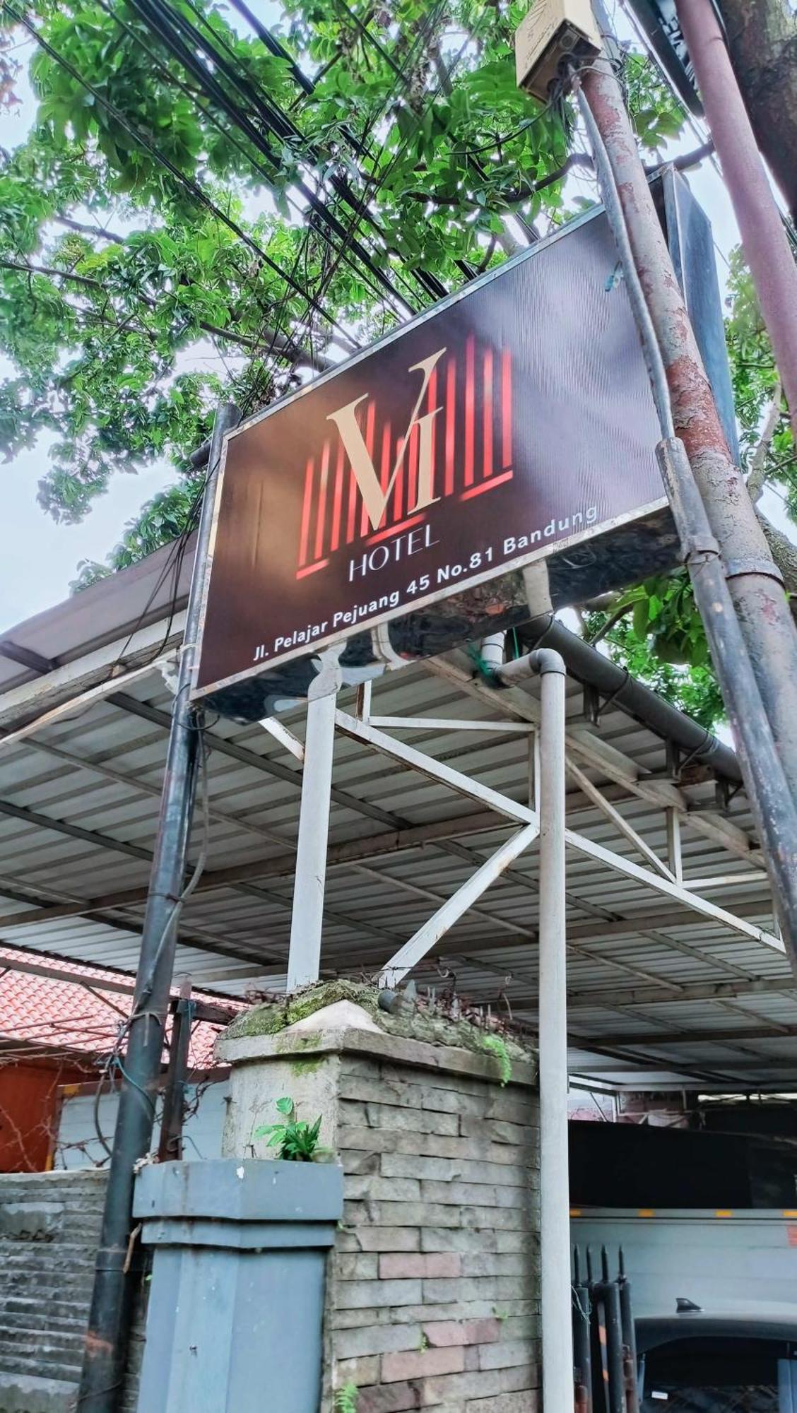 VI Hotel Bandung Luaran gambar
